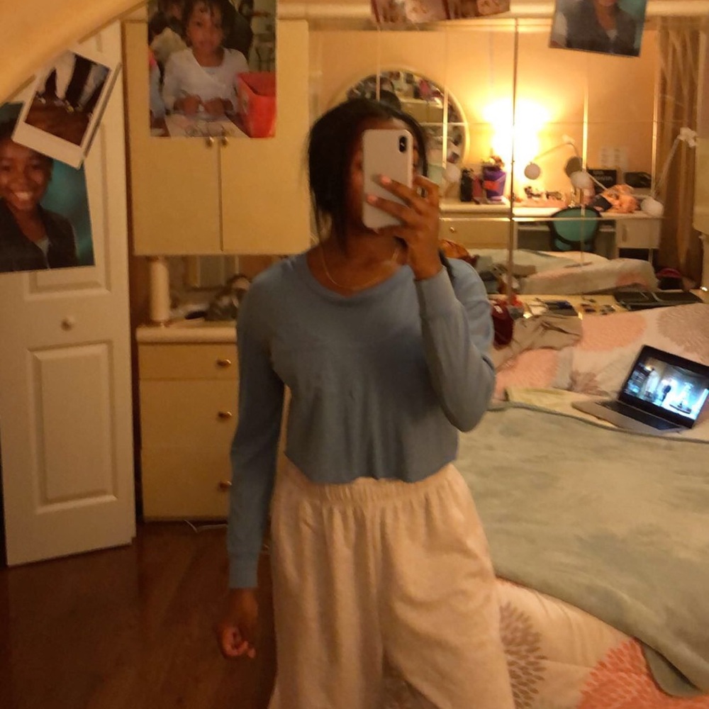Blue crop top